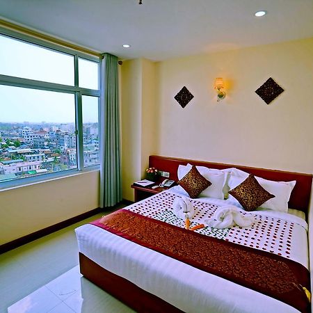 מנדלאי King Park Hotel מראה חיצוני תמונה