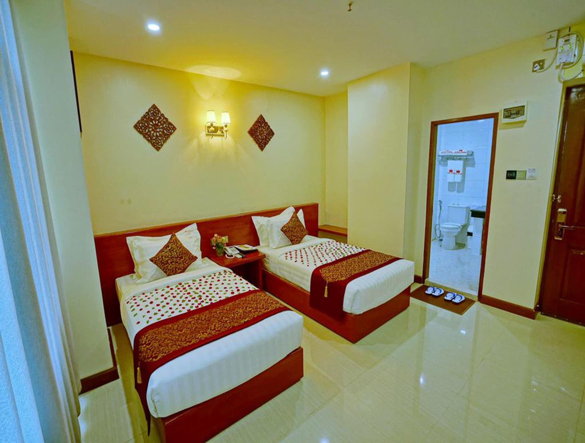 מנדלאי King Park Hotel מראה חיצוני תמונה