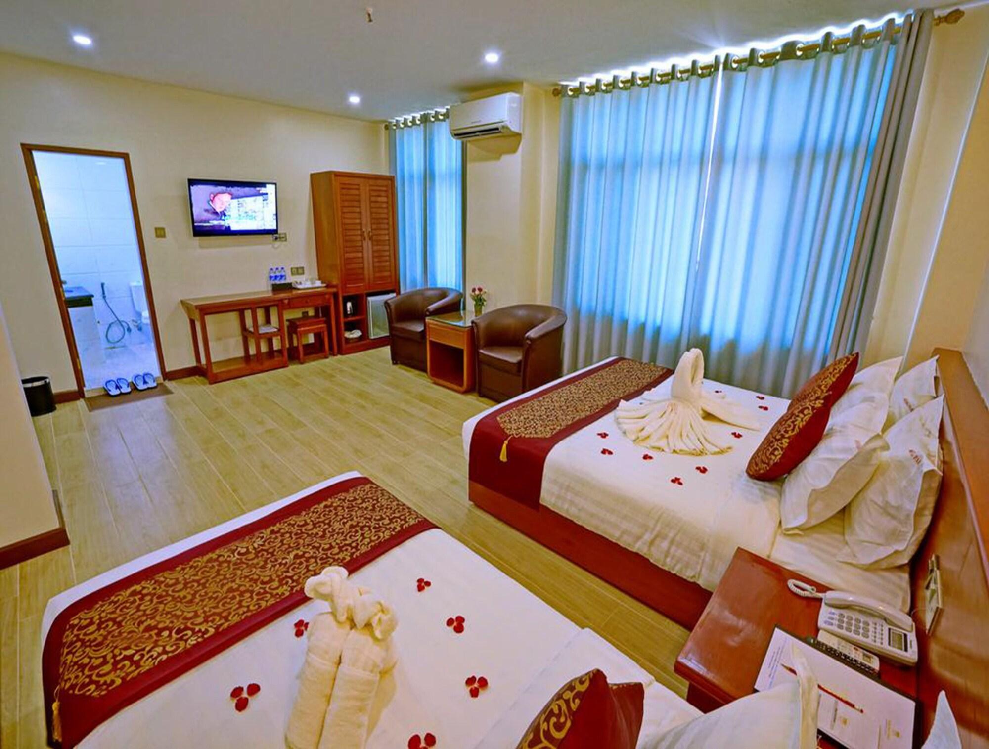 מנדלאי King Park Hotel מראה חיצוני תמונה