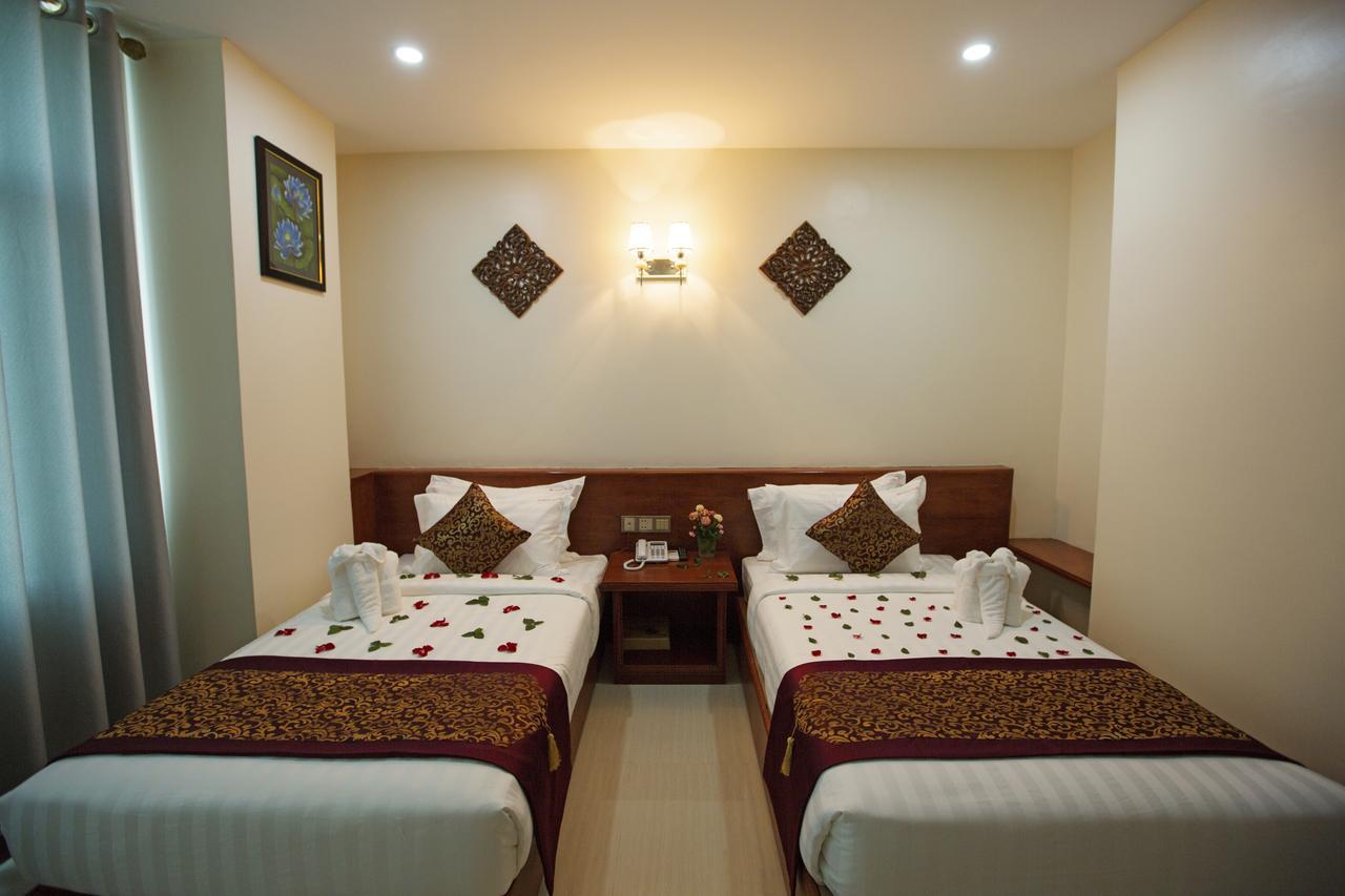 מנדלאי King Park Hotel מראה חיצוני תמונה