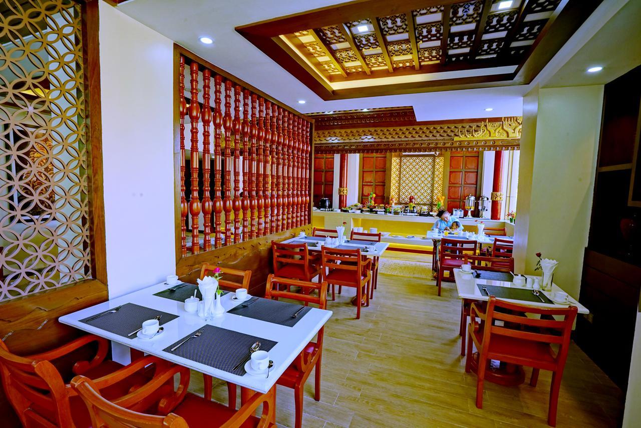 מנדלאי King Park Hotel מראה חיצוני תמונה
